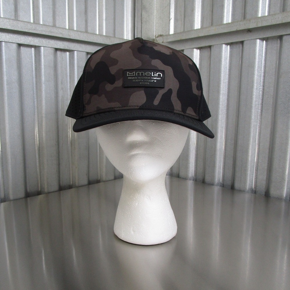 Melin Odyssey Hydro Black Camo Snapback Hat Mens XL Premium Performance Cap